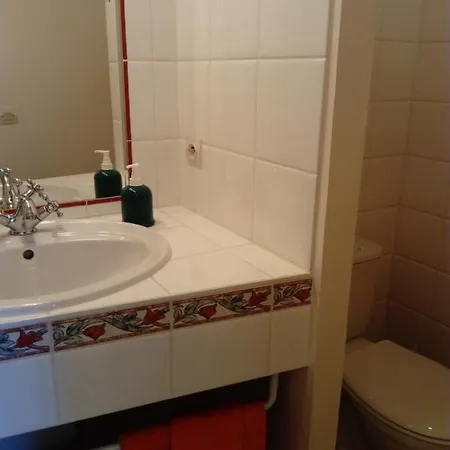 Bed & Breakfast Chambres De Manegat